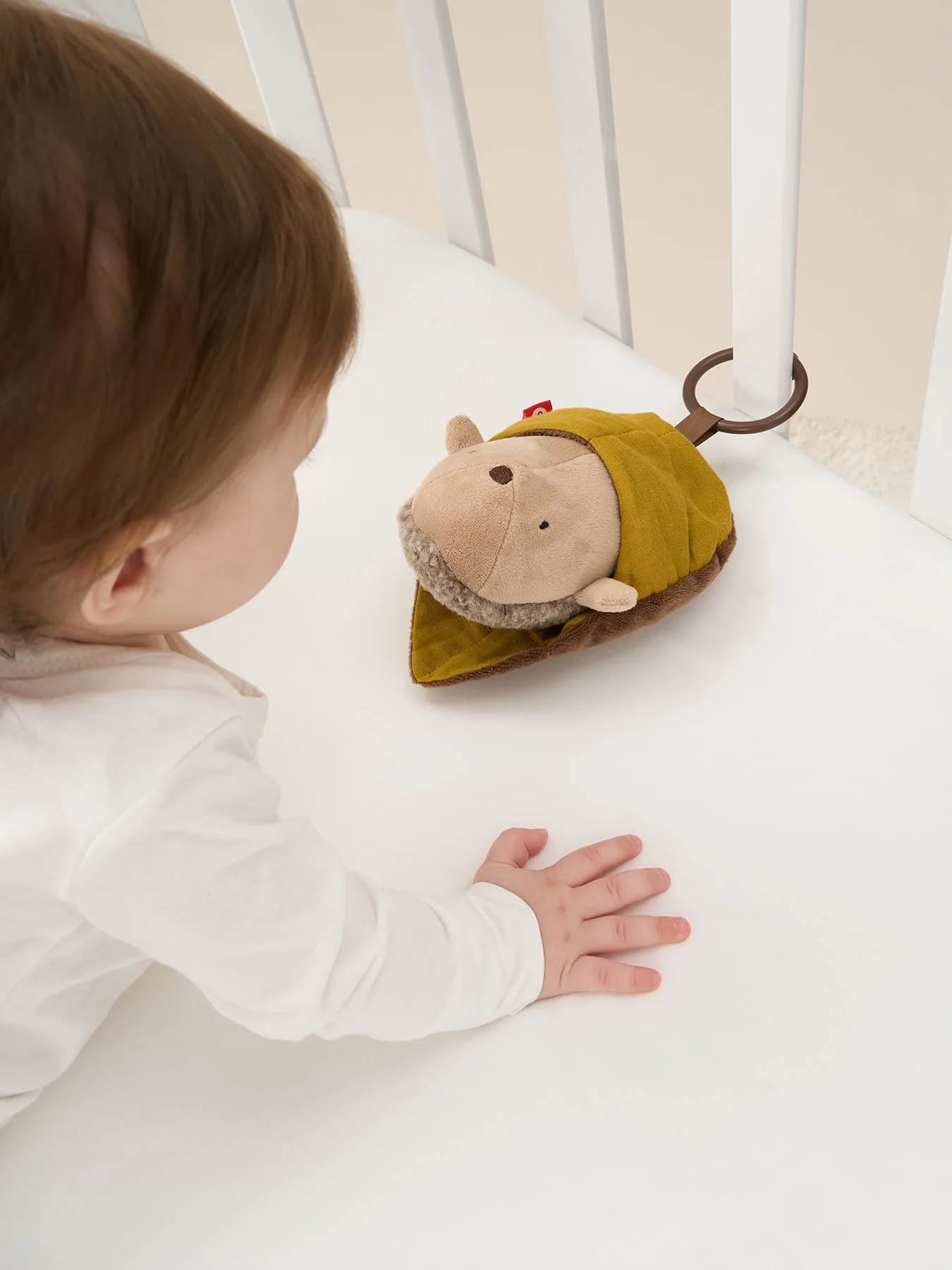 Игрушка-растяжка Happy Baby с вибрацией Ёжик